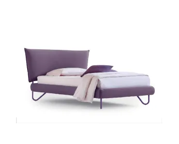 Letto singolo in tessuto imbottito con testiera Hug 04 Soft di Noctis