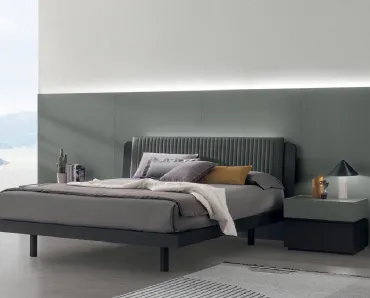 Letto con testiera imbottita Roxy di Tomasella