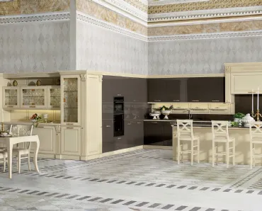 Cucina Classica angolare con isola Mirabeau 02 in laccato Chantilly e Marrone di Veneta Cucine