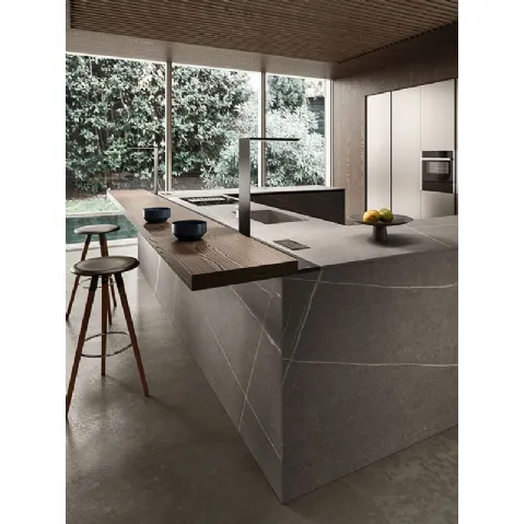 Cucina Design con isola a golfo Ak 04 02 di Arrital