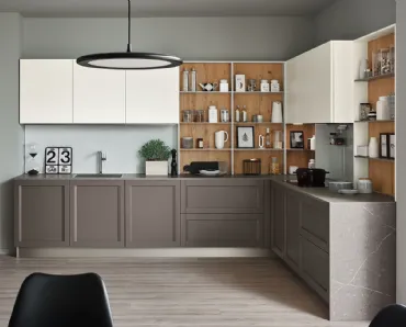 Cucina Moderna angolare Milano 05 in laccato Grigio e Bianco di Veneta Cucine